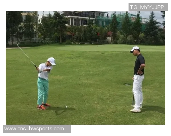 如何撰写精彩的足球日记记录每一次比赛的感动与成长